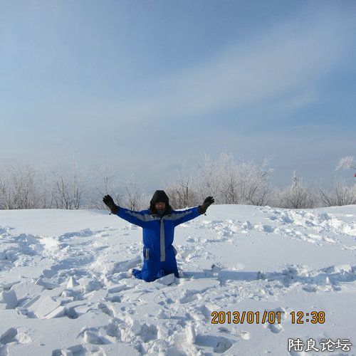Ƭ 097.jpg
