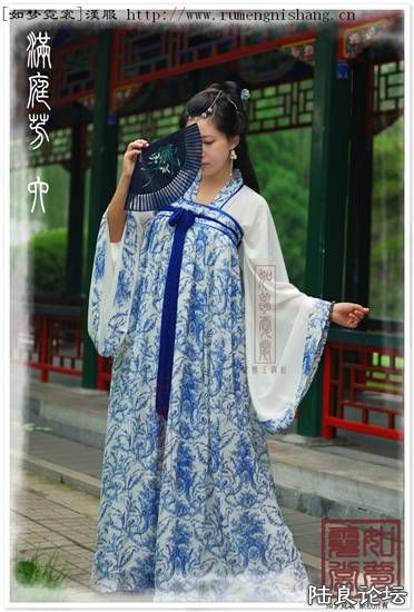 齐胸2.jpg 齐胸2.jpg