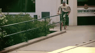 e5b49d2397dda144772ac763b2b7d0a20df486a0.gif