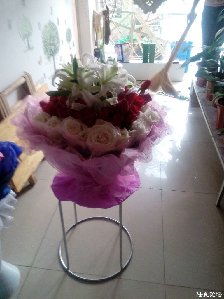 Ƭ 009.jpg