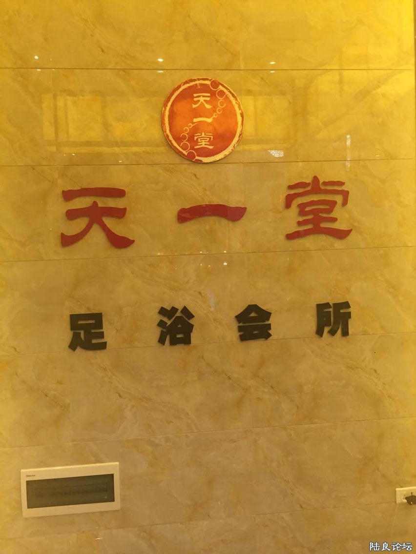 ̨