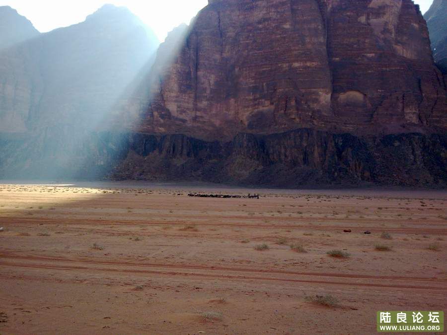 Image025.jpg