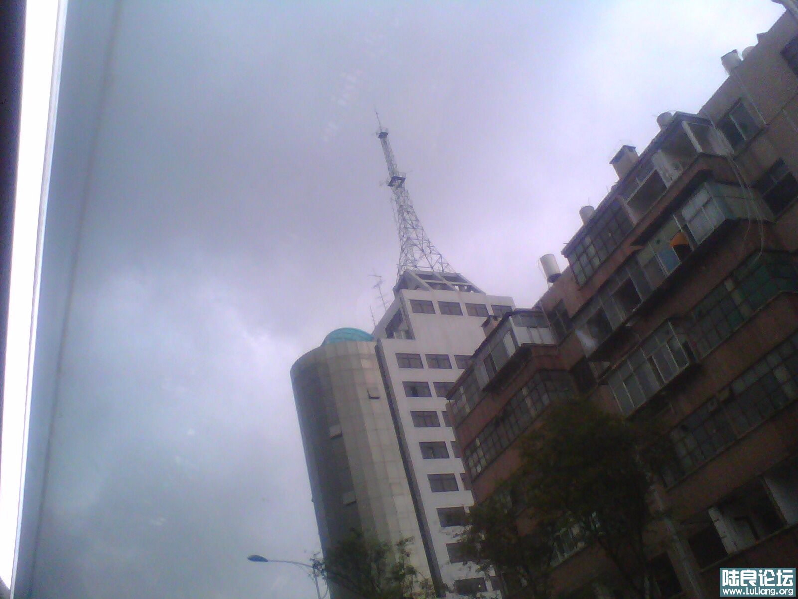 IMG0122A.jpg